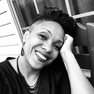 Meet your Posher, Consuelo